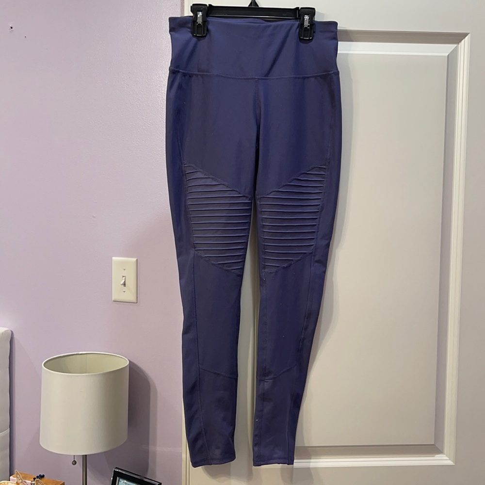 Small apana leggings